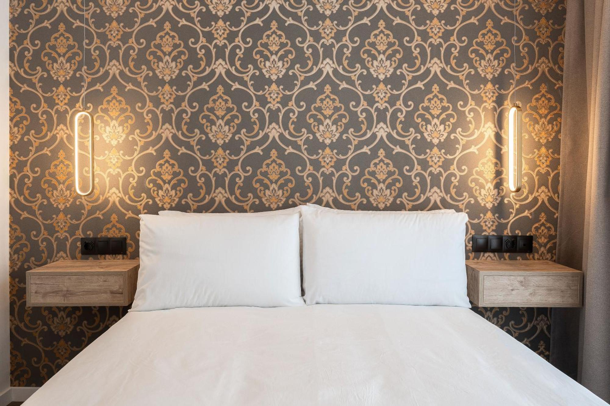 The Orange House Boutique Hotel And Upstairs Rooftop Bar Center Of La Cala De Mijas 100M From The Beach Екстер'єр фото