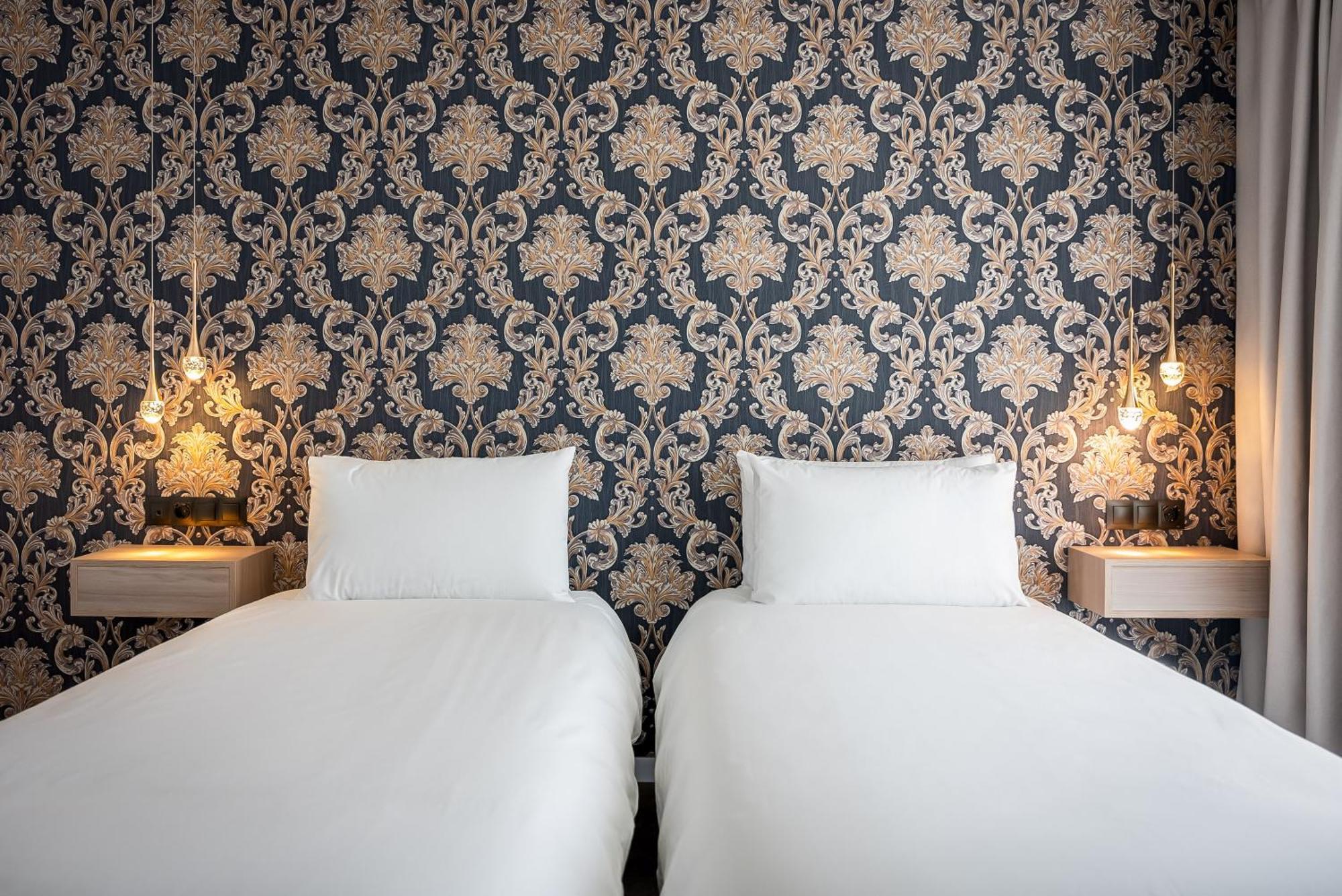 The Orange House Boutique Hotel And Upstairs Rooftop Bar Center Of La Cala De Mijas 100M From The Beach Екстер'єр фото